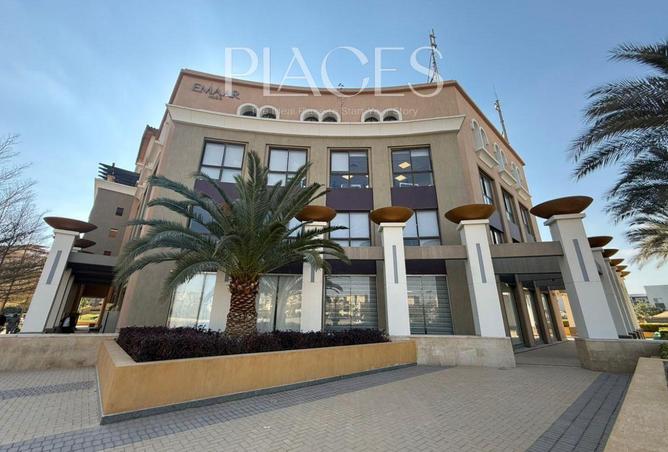 70633181 - صورة العقار 2