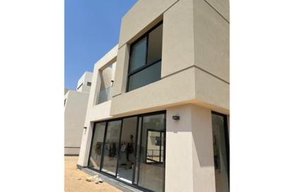Villa - 3 Bedrooms - 4 Bathrooms for sale in Al Burouj Compound - El Shorouk Compounds - Shorouk City - Cairo