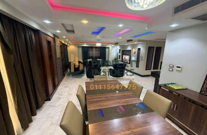 شقة - 3 - 3 للبيع في شارع لبنان - المهندسين - الجيزة شقة - 3 - 3 للبيع في شارع لبنان - المهندسين - الجيزة