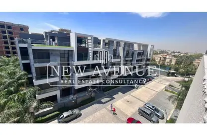 (بنتهاوس  (روف - 4 غرف نوم - 3 حمامات للبيع في باتيو كازا - الباتيو - كمبوندات الشروق - مدينة الشروق - القاهرة