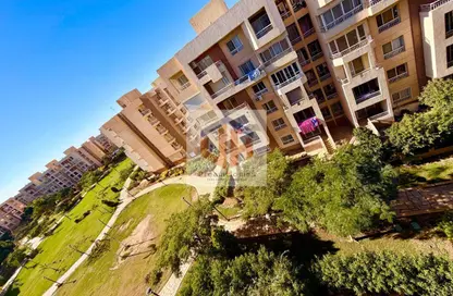 Apartment - 3 Bedrooms - 3 Bathrooms for sale in Madinaty - Cairo