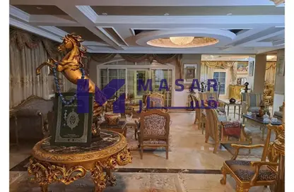 Villa - 5 Bedrooms - 4 Bathrooms for sale in Dyar Compound - 90 Street - The 5th Settlement - New Cairo City - Cairo