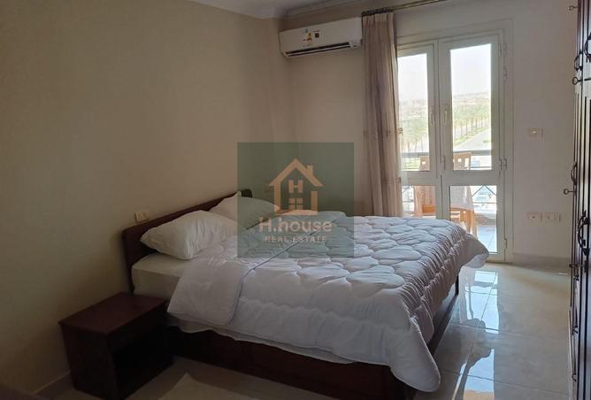 72182402 - Property Image 3