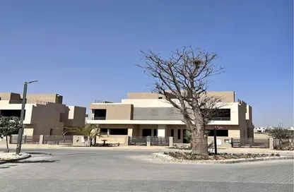 فيلا - 6 غرف نوم - 7 حمامات للبيع في نيو جيزة - طريق مصر اسكندرية الصحراوي - مدينة 6 أكتوبر - الجيزة