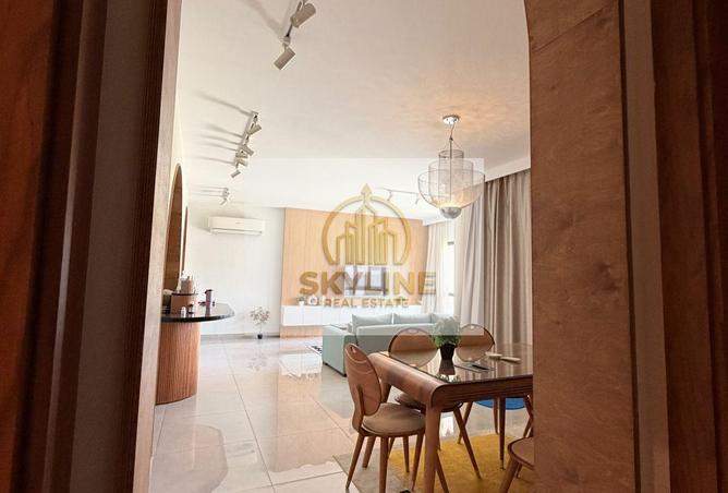 102632408 - Property Image 2