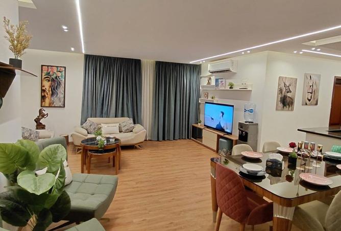 99813014 - Property Image 2