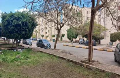 Apartment - 2 Bedrooms - 1 Bathroom for sale in Street 31 - 1st District - Sheikh Zayed City - Giza