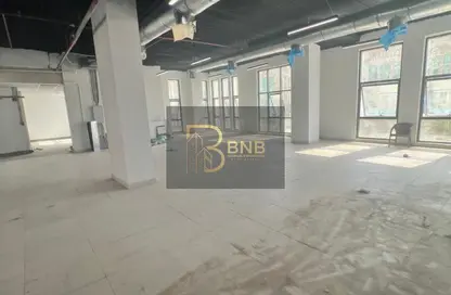 مساحات مكتبية - 7 غرف نوم - 3 حمامات للايجار في محور محمد نجيب - المستثمرين الشمالية - مدينة القاهرة الجديدة - القاهرة