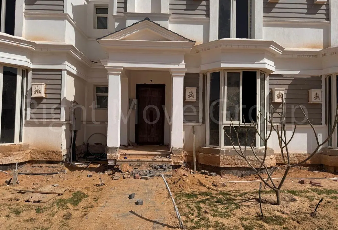 112989200 - Property Main Image