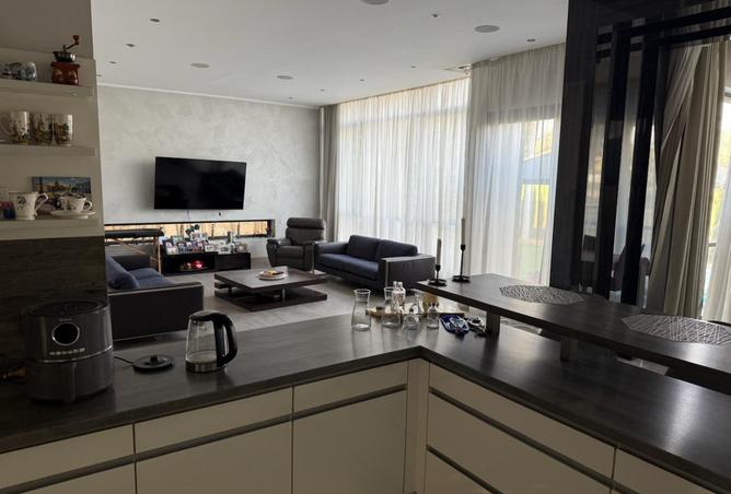 54749063 - صورة العقار 3