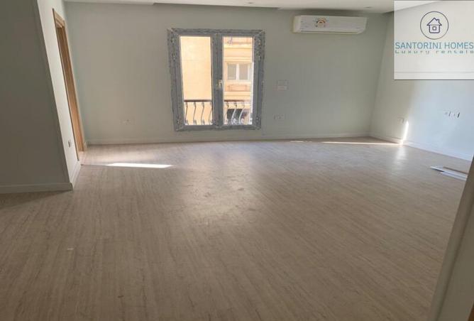 57232923 - Property Image 2