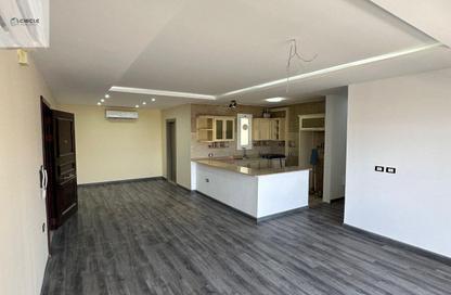Apartment - 3 Bedrooms - 3 Bathrooms for sale in Garden Residence - Hyde Park - New Cairo City - Cairo Apartment - 3 Bedrooms - 3 Bathrooms for sale in Garden Residence - Hyde Park - New Cairo City - Cairo