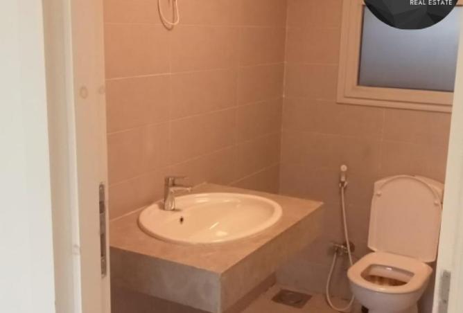 72722661 - Property Image 3