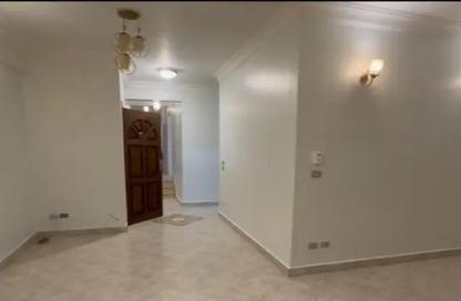 Apartment - 3 Bedrooms - 2 Bathrooms for rent in Street20 - District 2 - The 5th Settlement - New Cairo City - Cairo