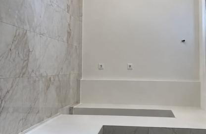Apartment - 2 - 2 for sale in Galleria Moon Valley - South Investors Area - New Cairo City - Cairo