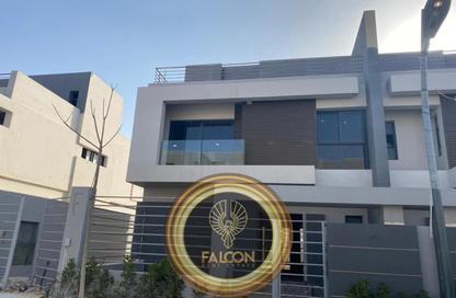 فيلا - 4 غرف نوم - 4 حمامات للبيع في الباتيو 5 ايست - الباتيو - كمبوندات الشروق - مدينة الشروق - القاهرة