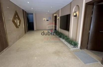 Apartment - 2 Bedrooms - 2 Bathrooms for rent in Village West - Sheikh Zayed Compounds - Sheikh Zayed City - Giza