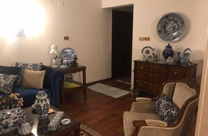 شقة - 3 غرف نوم - 2 حمامات للبيع في شارع عمارات المدفعيه - مساكن المهندسين - مدينة نصر - القاهرة