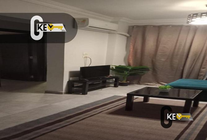 8610889 - Property Image 3