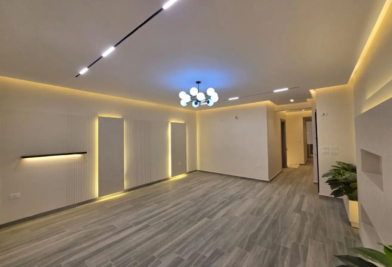 97437208 - Property Main Image