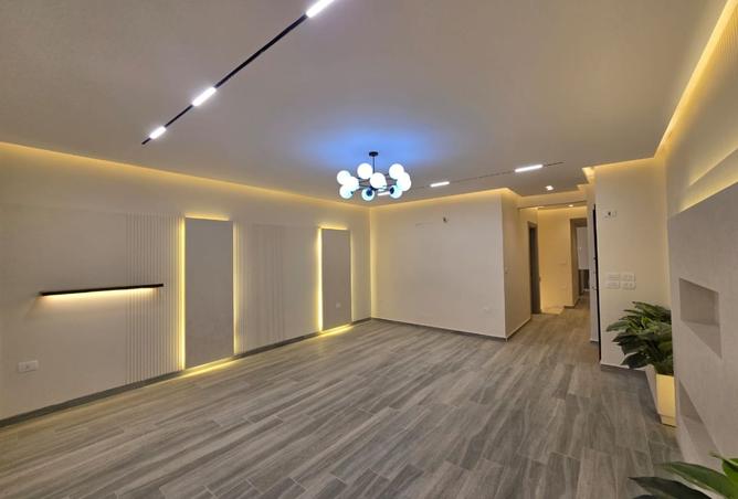 97437208 - Property Main Image