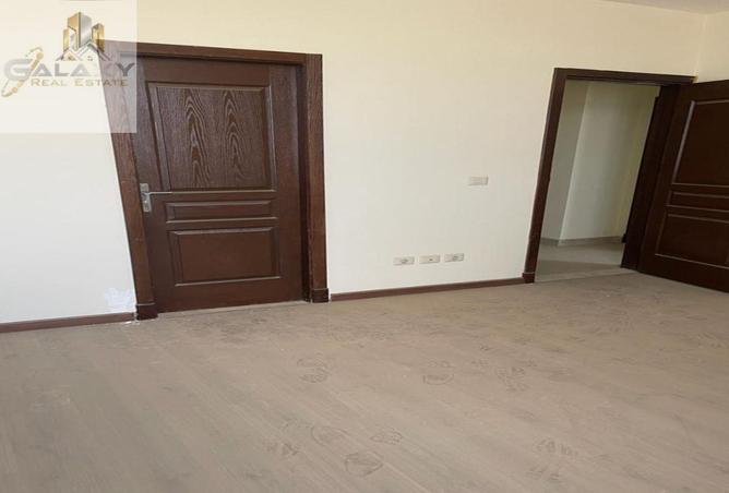 76505669 - Property Image 3