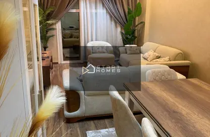 شقة - 2 غرف نوم - 2 حمامات للايجار في B7 - مدينتي - القاهرة