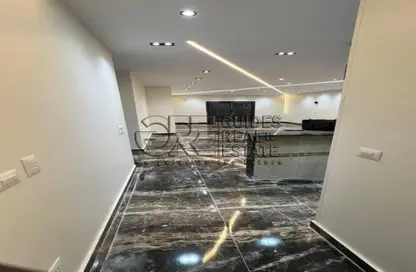 Apartment - 3 Bedrooms - 3 Bathrooms for rent in Green 5 - 6 October Compounds - 6 October City - Giza