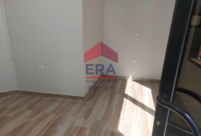 61207455 - صورة العقار 2