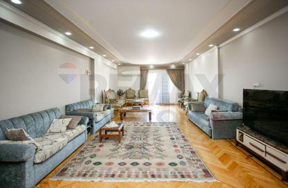 Apartment - 3 Bedrooms - 3 Bathrooms for sale in Kamal Eldin Salah St. - Smouha - Hay Sharq - Alexandria Apartment - 3 Bedrooms - 3 Bathrooms for sale in Kamal Eldin Salah St. - Smouha - Hay Sharq - Alexandria