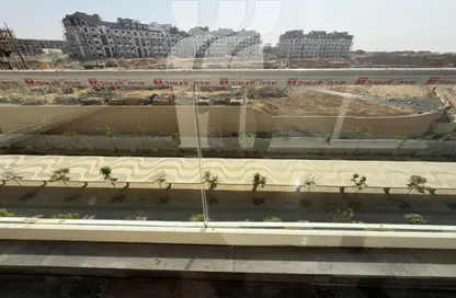 Apartment - 3 Bedrooms - 2 Bathrooms for rent in Mountain View iCity - 5th Settlement Compounds - The 5th Settlement - New Cairo City - Cairo