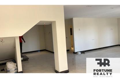 Duplex - 4 Bedrooms - 3 Bathrooms for rent in Garden Residence - Hyde Park - New Cairo City - Cairo