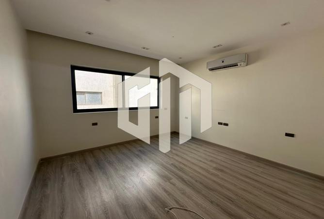 79997302 - Property Image 3
