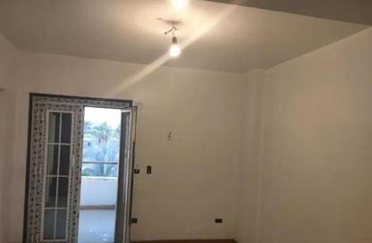 Apartment - 2 Bedrooms - 1 Bathroom for sale in Al Nasr St. - El Laselky - New Maadi - Hay El Maadi - Cairo