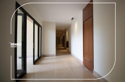 دوبلكس - 5 غرف نوم - 5 حمامات للايجار في أو ويست - كمبوندات 6 أكتوبر - مدينة 6 أكتوبر - الجيزة