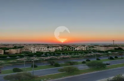 Townhouse - 4 Bedrooms - 4 Bathrooms for sale in Hyde Park Central - The 6th Settlement - New Cairo City - Cairo