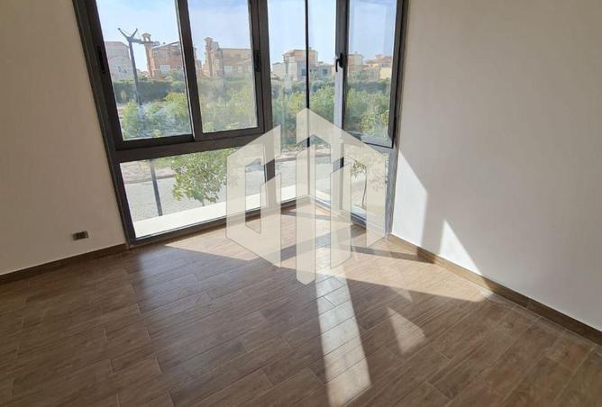 99119915 - Property Image 3