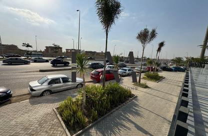 Shop - Studio - 2 Bathrooms for rent in Sway Mall - Mohamed Naguib Axis - North Investors Area - New Cairo City - Cairo