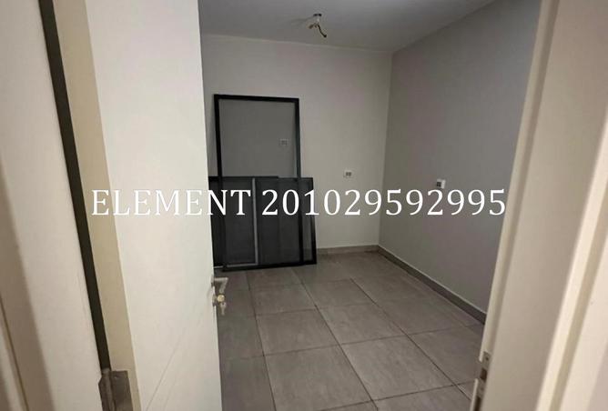 2OizRbH5gO0 - Property Image 3