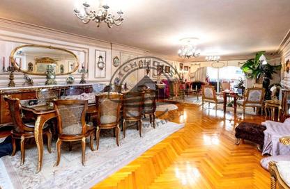 Apartment - 3 - 4 for sale in Mohamed Fawzy Moaz St. - Smouha - Hay Sharq - Alexandria
