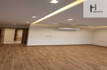 Apartment - 2 Bedrooms - 3 Bathrooms for rent in Lake View Residence - 5th Settlement Compounds - The 5th Settlement - New Cairo City - Cairo