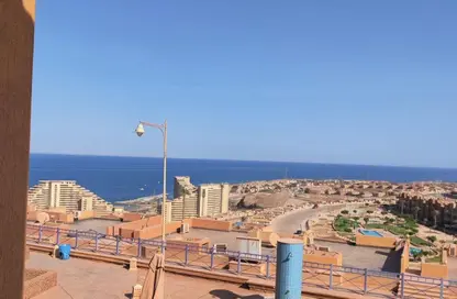 Chalet - 2 Bedrooms - 2 Bathrooms for sale in Hanging Gardens - Porto Sokhna - Al Ain Al Sokhna - Suez