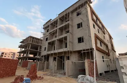 Apartment - 3 Bedrooms - 2 Bathrooms for sale in Bait Alwatan - The 5th Settlement - New Cairo City - Cairo