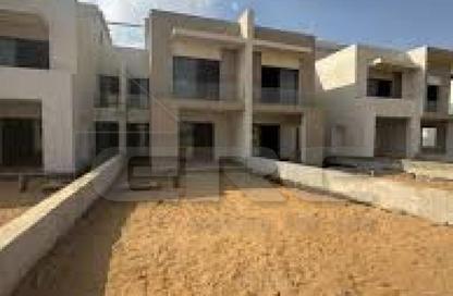 Townhouse - 3 Bedrooms - 4 Bathrooms for sale in Eastshire compound - 5th Settlement Compounds - The 5th Settlement - New Cairo City - Cairo