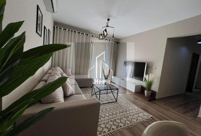 99109290 - Property Image 3
