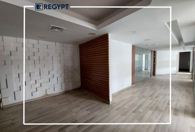 8576131 - Property Image 2