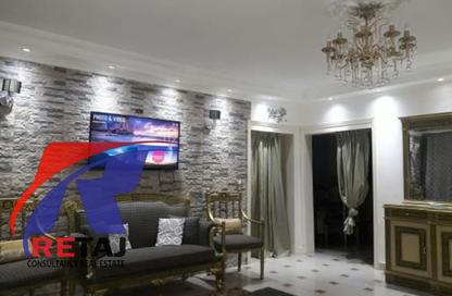 Apartment - 4 Bedrooms - 2 Bathrooms for rent in Emtedad Makram Ebeid St. - Masaken Al Mohandesin - Nasr City - Cairo