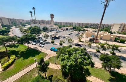 شقة - 3 غرف نوم - 2 حمامات للبيع في B6 - مدينتي - القاهرة