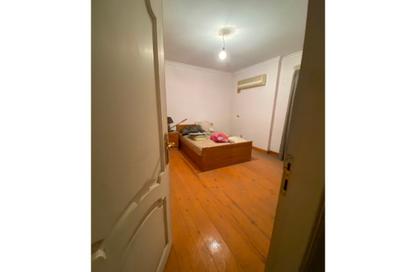 Apartment - 3 Bedrooms - 3 Bathrooms for sale in Samir Abdel Raouf St. - 8th Zone - Nasr City - Cairo