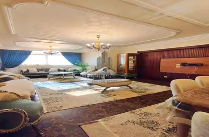 شقة - 3 غرف نوم - 2 حمامات للبيع في ميدان جليم - جليم - حي شرق - الاسكندرية